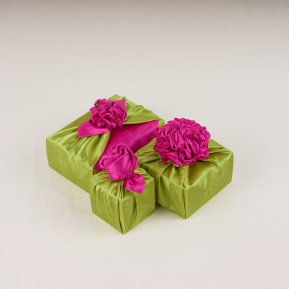 Korean traditional double sided silk yarn wrapping fabric [Wasabi/Pink]