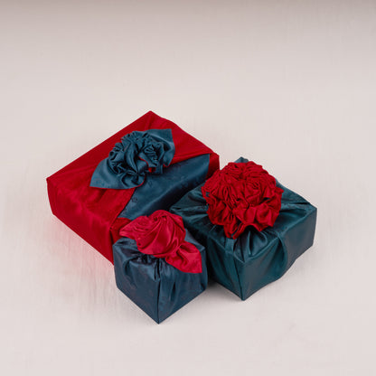 Korean traditional double sided silk yarn wrapping fabric [Red/Cobalt blue]