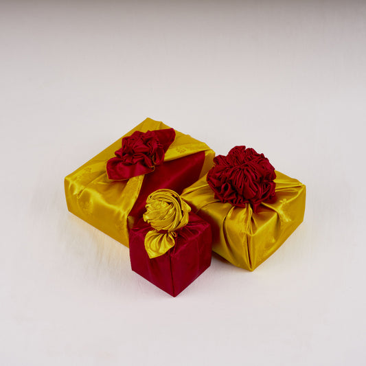 Korean traditional double sided silk yarn wrapping fabric [Gold/Burgundy]