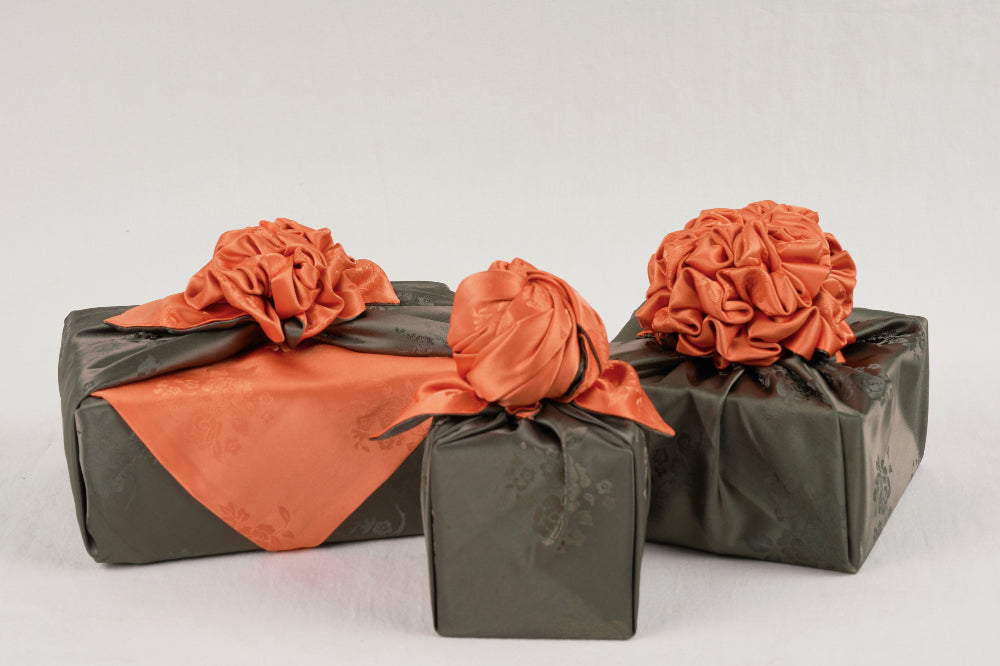 Korean traditional double sided silk yarn wrapping fabric [Orange/Khaki]