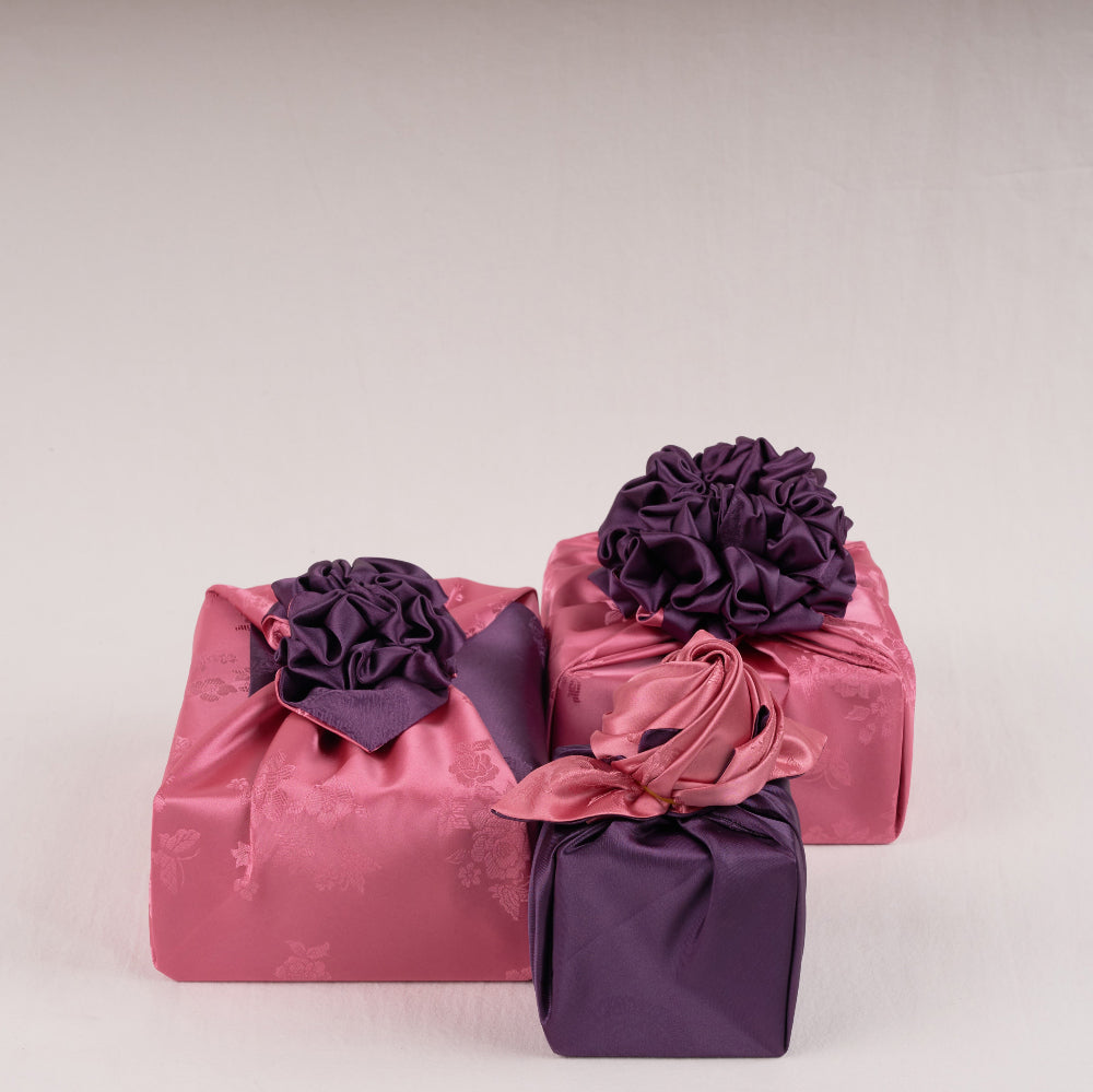 Korean traditional double sided silk yarn wrapping fabric [Indi pink/Wine]